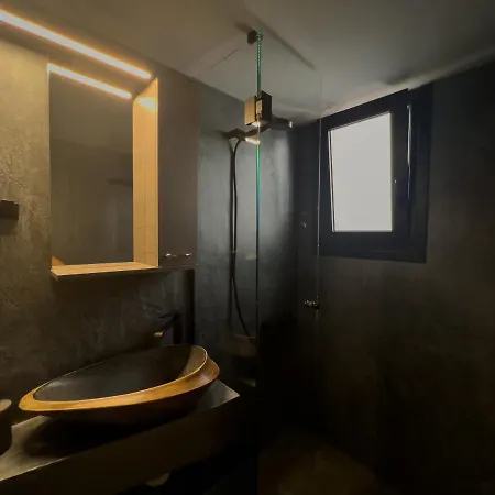 Apartment Minimal Grey House Athens
